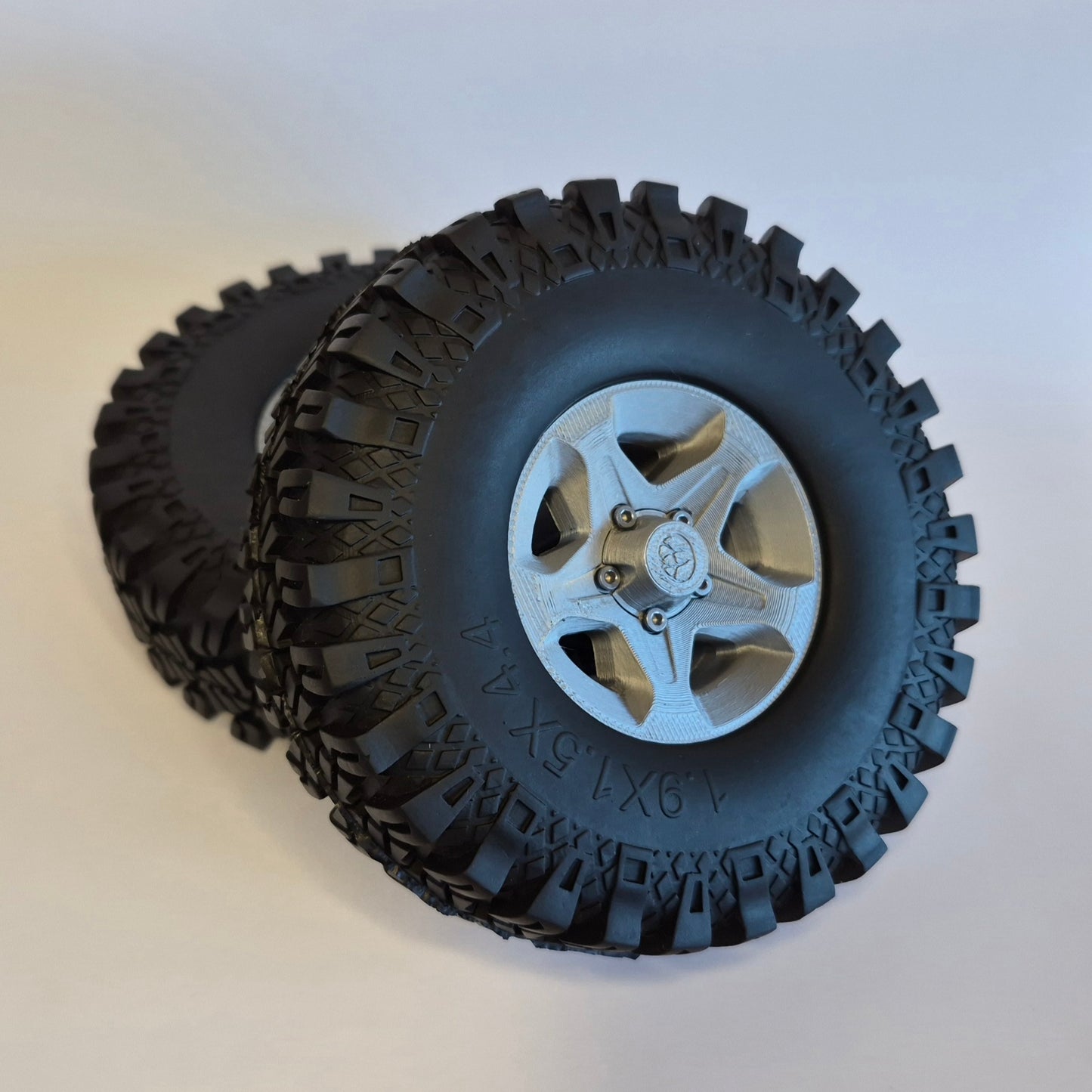 1.9" Land Cruiser GXL Beadlock Rims